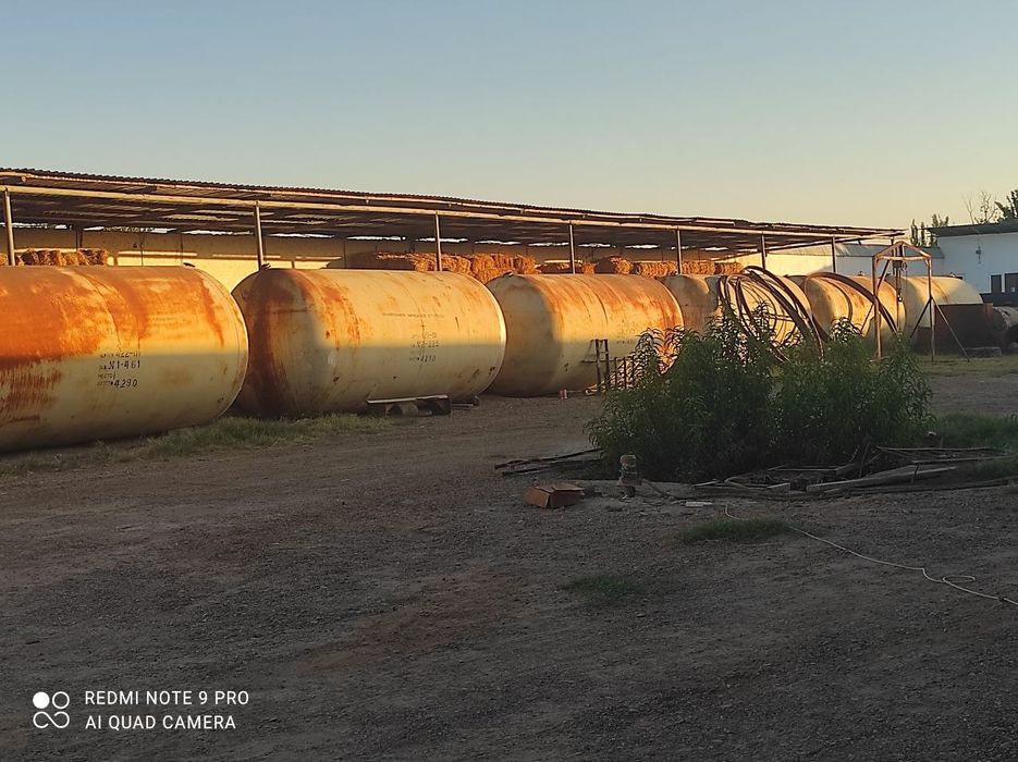 Emal bochkalar sotiladi 25M/3