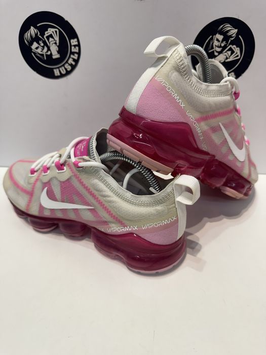 Маратонки NIKE VAPORMAX . Номер 39