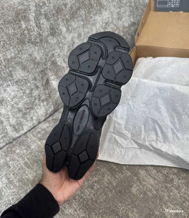 Популярен New Balance NB 9060 Full Black 36 37 38 39 40 41 42 43 44 45 46