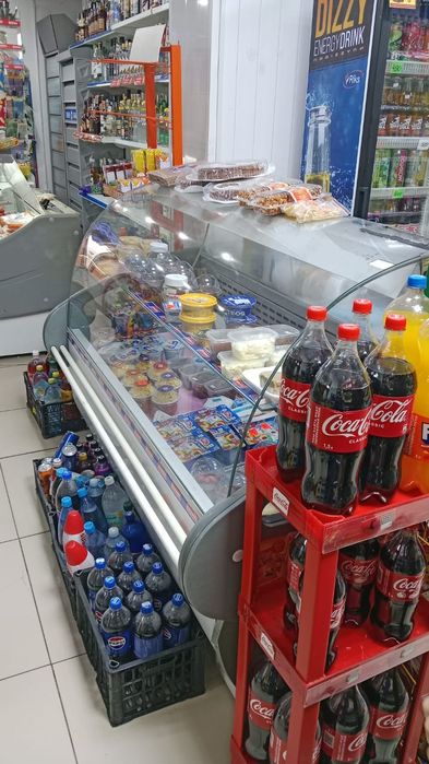 Холодильник витрина! Срочно!