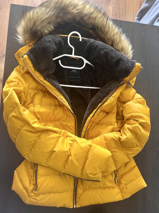 Женско яке с естетвен пух размер L  - Zara
