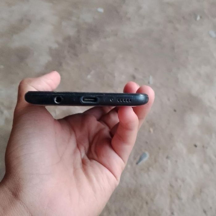 Samsung a20 holati òrtacha