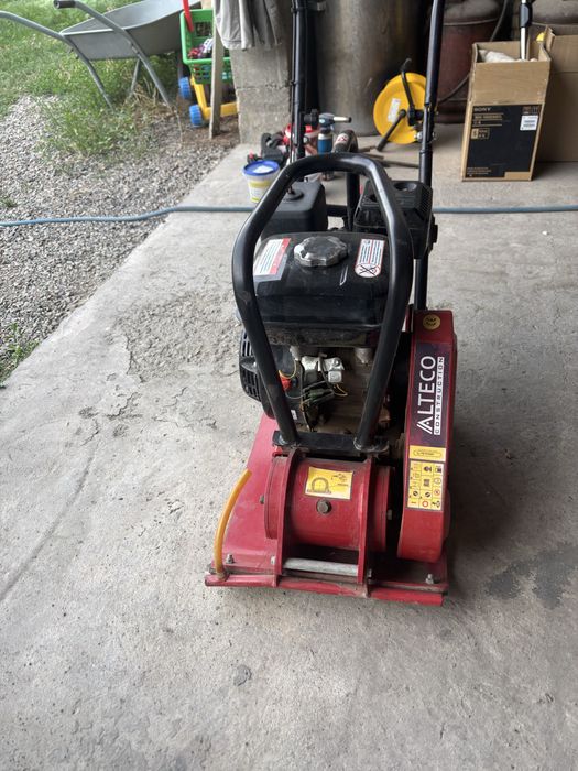 Виброплита ALTECO 360TF