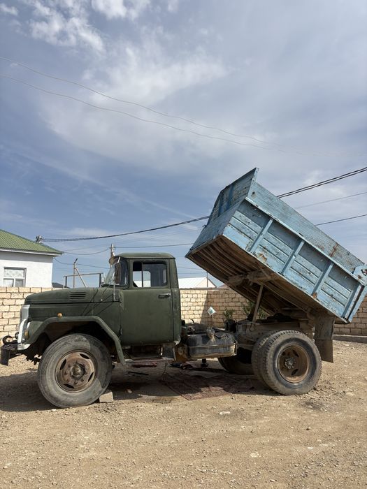 Продам зил самосвал