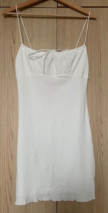 Бяла Рокля Edikted