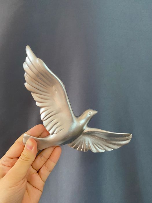 Панно на стену. Голуби