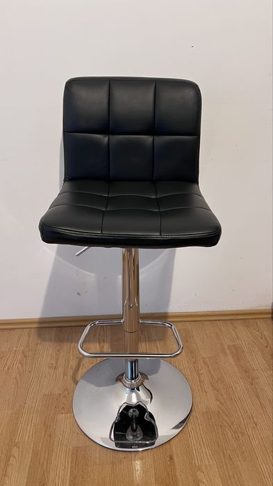 Scaun makeup / bar reglabil –– stare foarte bună 150lei/buc , 700lei/6buc