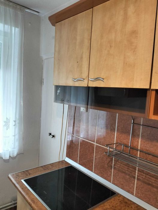 Inchiriez apartament cu 3 camere, GHEORGHENI, HARGHITA