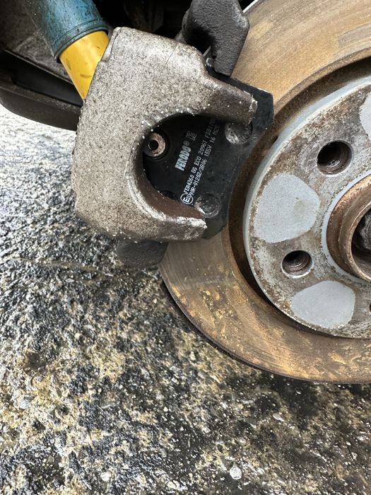 Задни спирачки ауди с3 audi s3 8l като нови