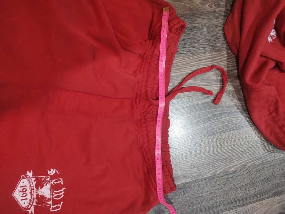 Нов анцуг Pull  bear размер L