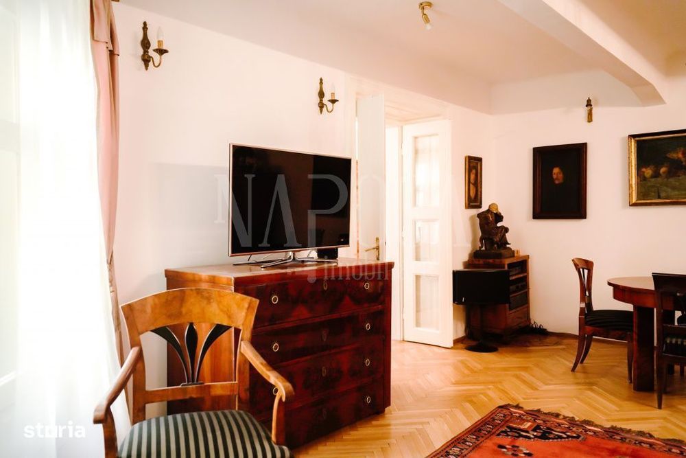 Apartament 3 camere de vanzare in Centru, Cluj Napoca