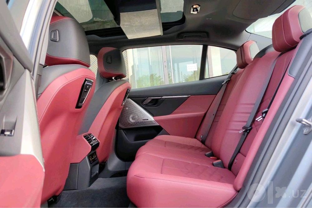 BMW i5 40L 2025 yil