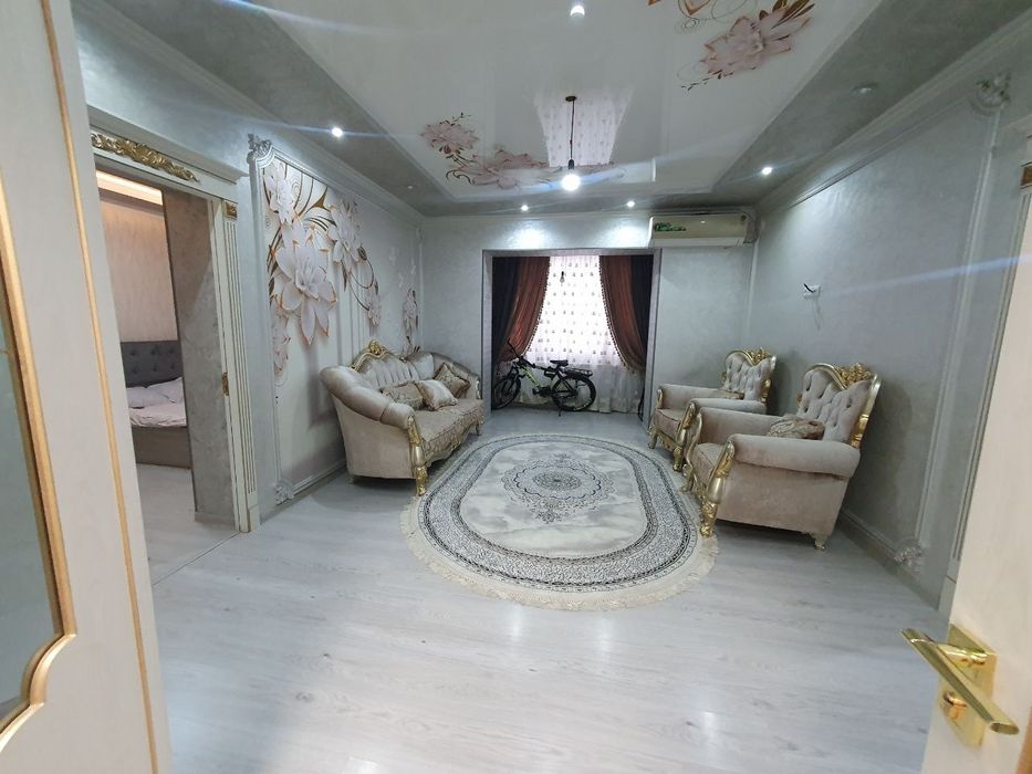 Узимнинг уйим Чархийда 4 хонали 2 этаж Евро уй