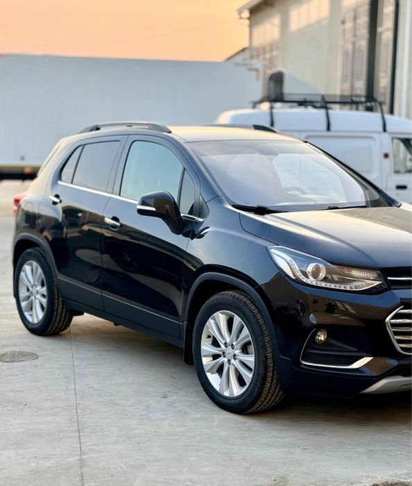 Трекер 1 сотилади срочно