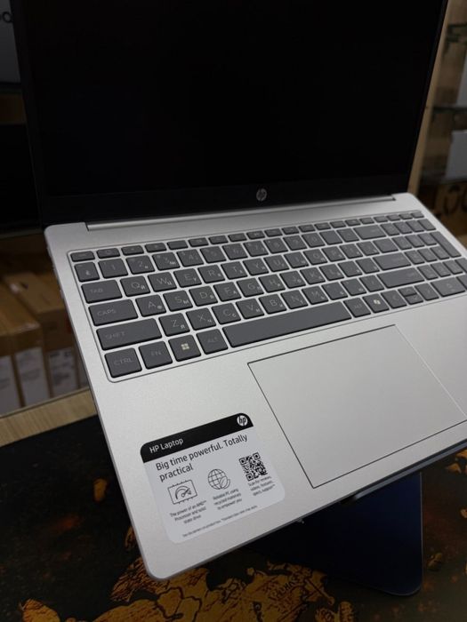 Sensor ekranlik Noutbuk Hp Laptop 15/AMD Ryzen 5/Dostavka BEPUL