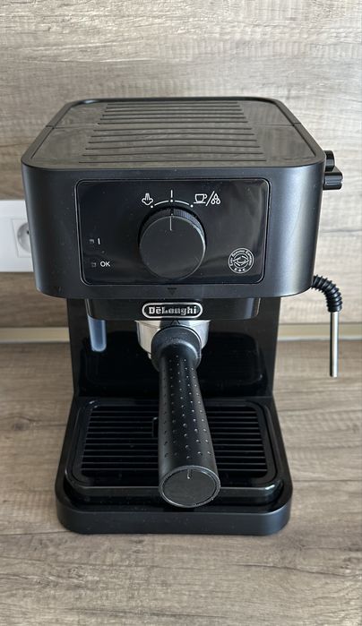 Кафемашина Delonghi EC235.BK