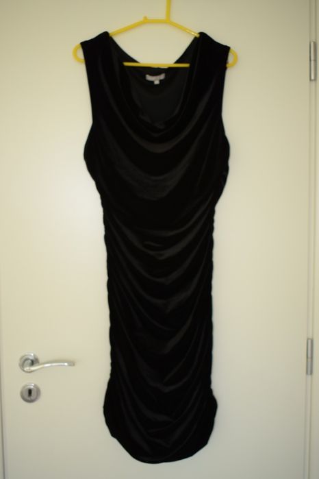 Кадифена рокля Marco Pecci