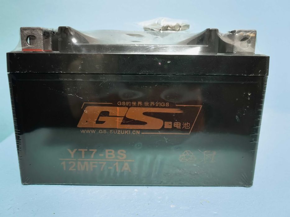 Аккумулятор 12 V 7AH