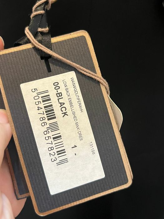 Ted Baker, размер  S новое шикарное платье.