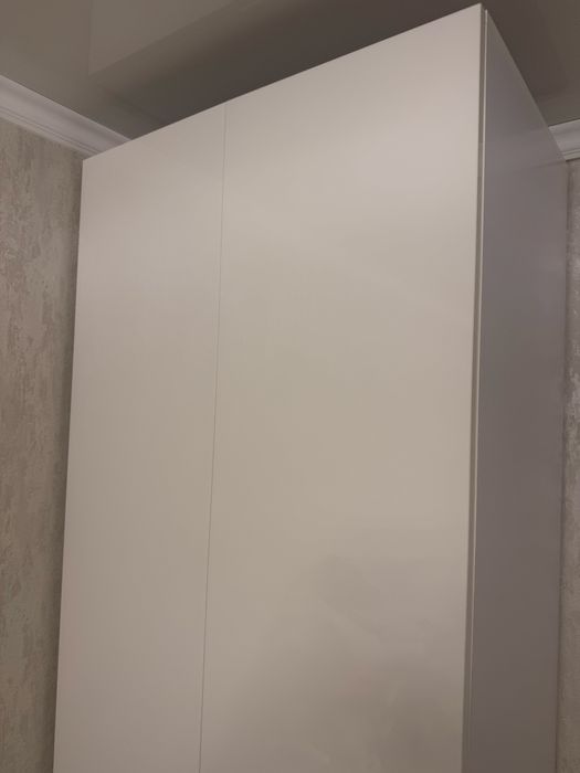 Шифоньер, шкаф, плательный шкаф