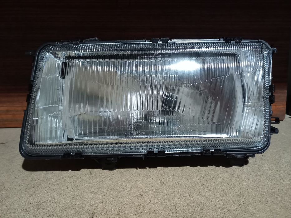 Фары на Ауди 80 Б3