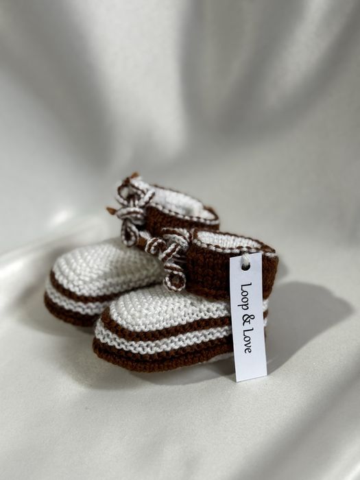 Детские вязаные пинетки