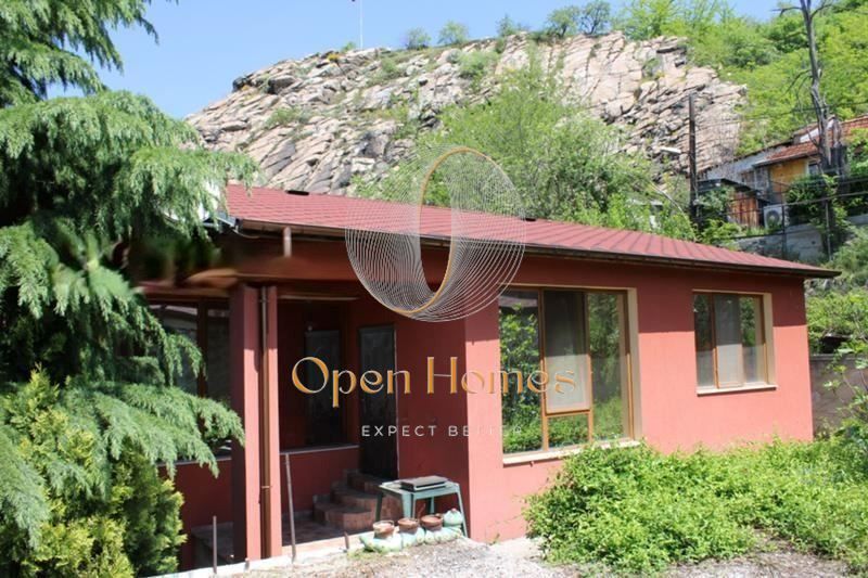 Продава се Къща в Пловдив, Център - 77 кв.м за 3234 €/кв.м - Снимка #11