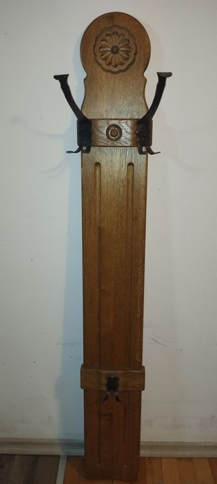 Закачалка за дрехи масив, ковано желязо