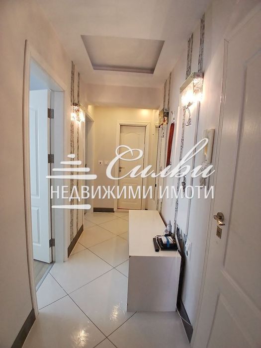 Продава се Тристаен апартамент в Шумен, Дивизионна болница - 118 кв.м за 822 €/кв.м - Снимка #9