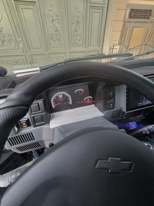 Дамас срочна сотилади 2024