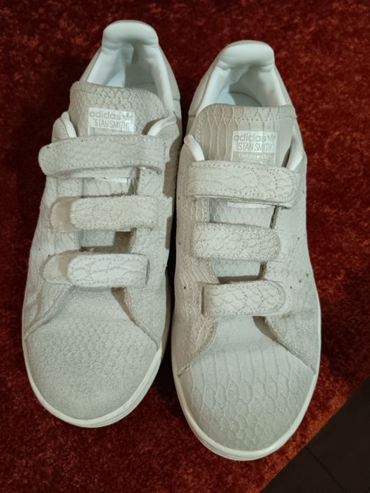 Адидас, Adidas,маратонки