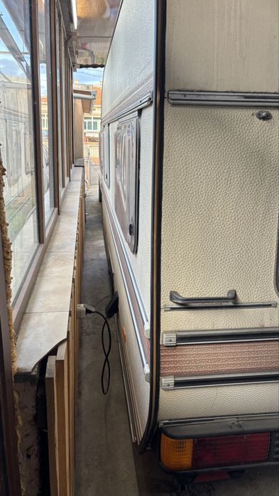 Каравана регистрирана