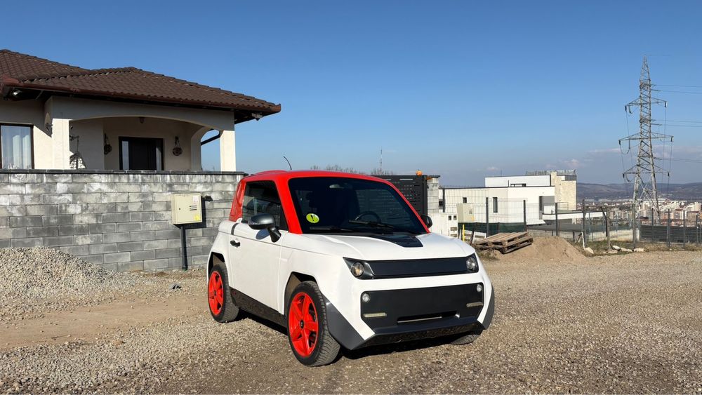 Vand Masina Tazzari Electric