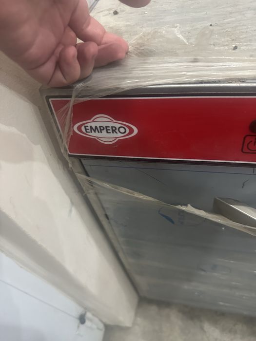 Продается промышленная посудомоечная машина Empero