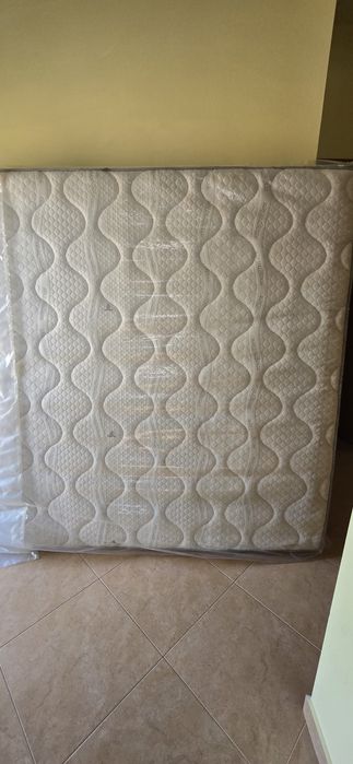 Saltea pat magniflex  180 / 200