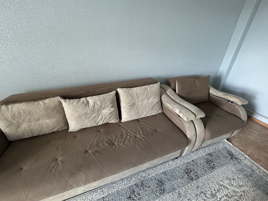 Продам диван недорого