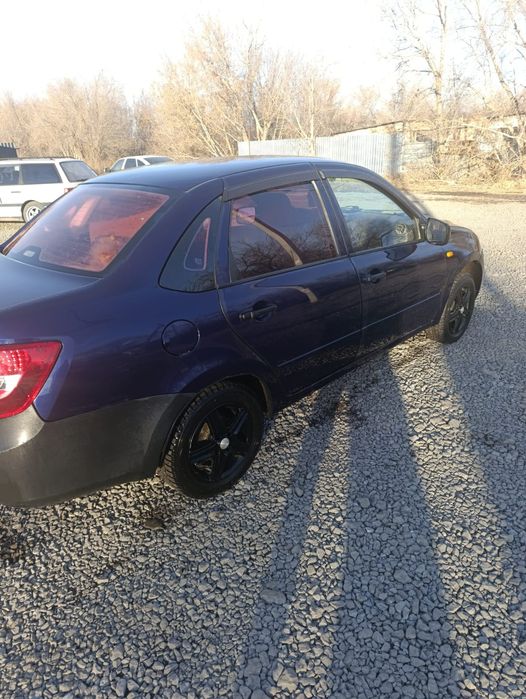 Лада гранта 2012 год