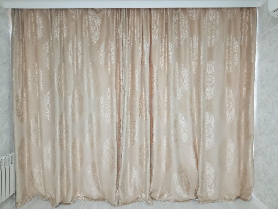 Продам Шторы в отличном состоянии