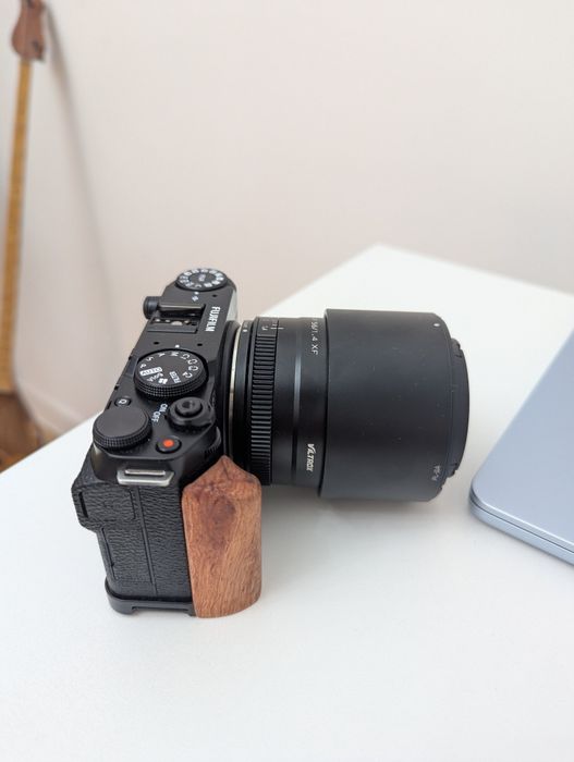 Fujifilm xm5 + 3 объектива.