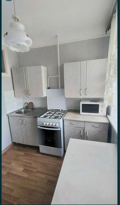 Сдам 2 комнатную квартиру