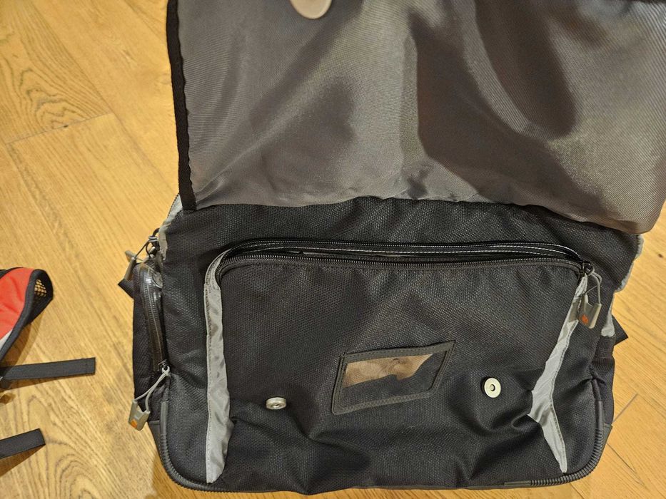 geanta laptop 17" si documente birou