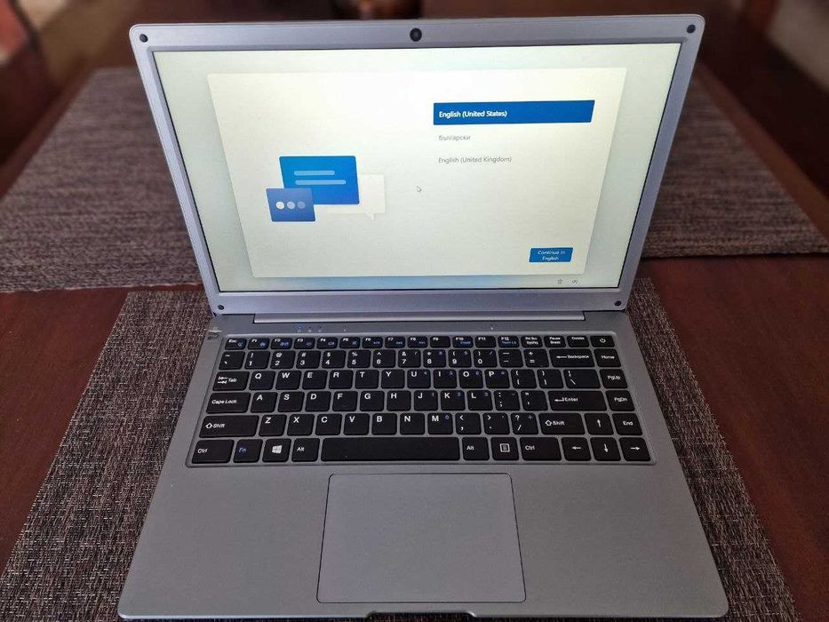 Лаптоп EZbook S5 + чанта
