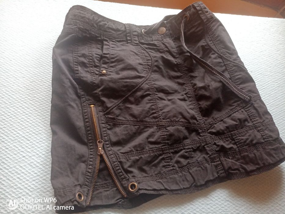 Дамска пола лятна къса и гуменки