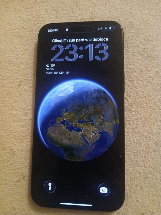 iPhone 15 pro max 100% baterie