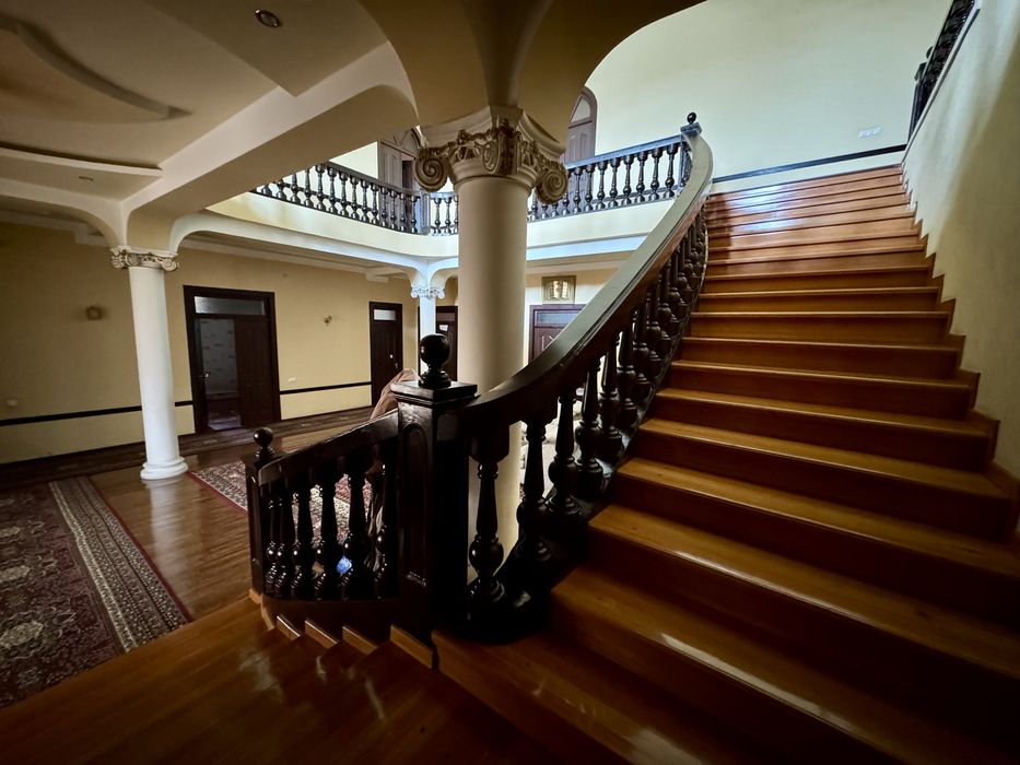 Продается участок. Учкахрамон.