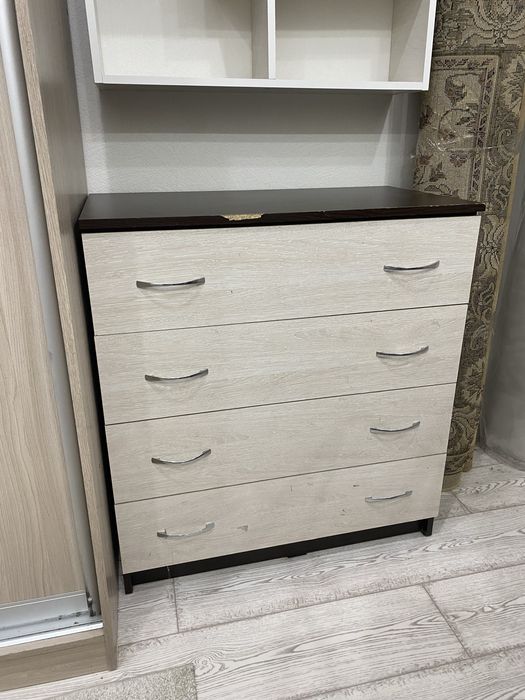 Комод в продаже