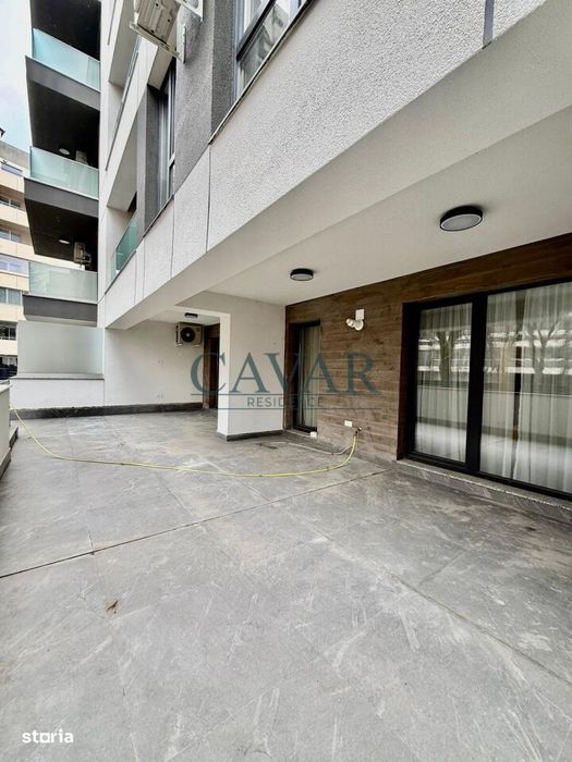 Complex Bradetului 24B Metrou Terasa Curte