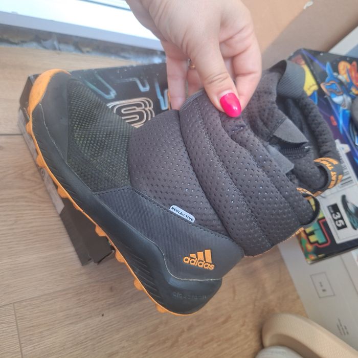 Adidas боти 34 размер