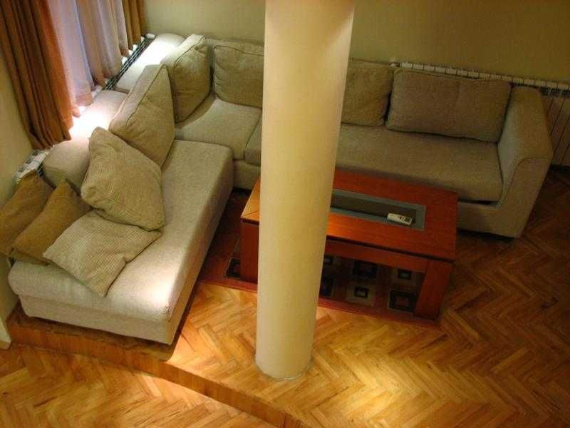 Дава се под наем Къща в Бургас, Ветрен - 240 кв.м за 1000 € - Снимка #9