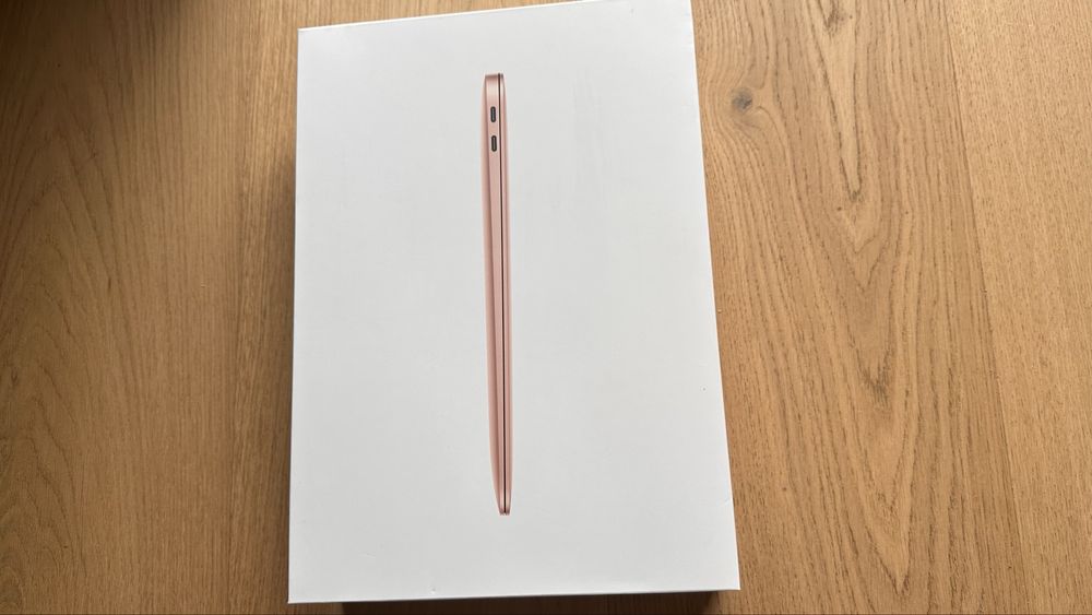 Apple MacBook Air M1 (13-inch, 2020) – Rose Gold | Stare bună | Cutie originală